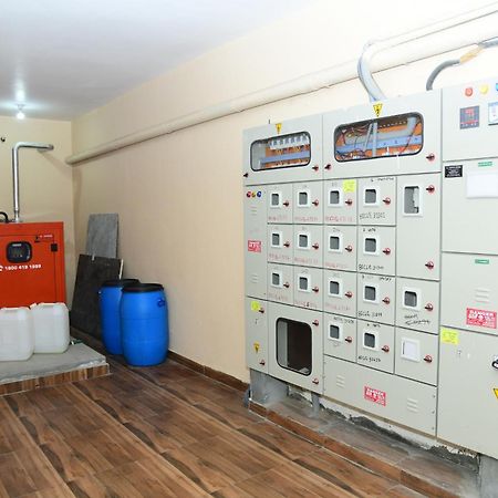 Hotel Omicron 1 Bhk Studio Room バンガロール エクステリア 写真
